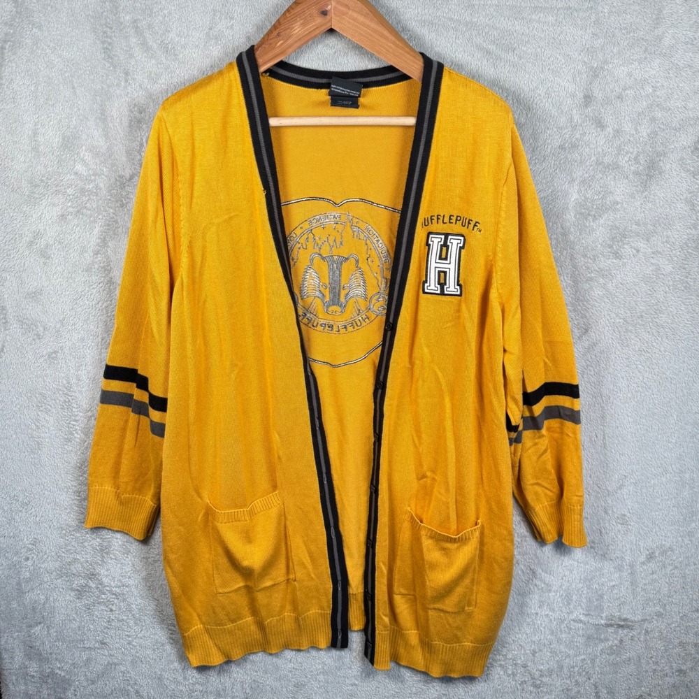 Harry Potter Cardigan Women 4X Yellow Hufflepuff L/S Knit Sweater Cosplay Plus
